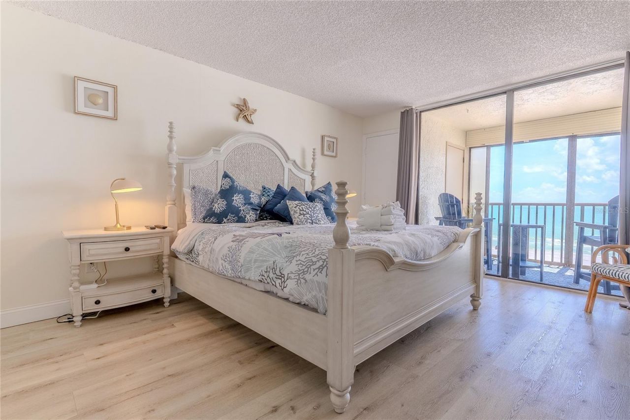 20040 Gulf Boulevard, Unit 402, Indian Rocks Beach, FL 33785 Photo