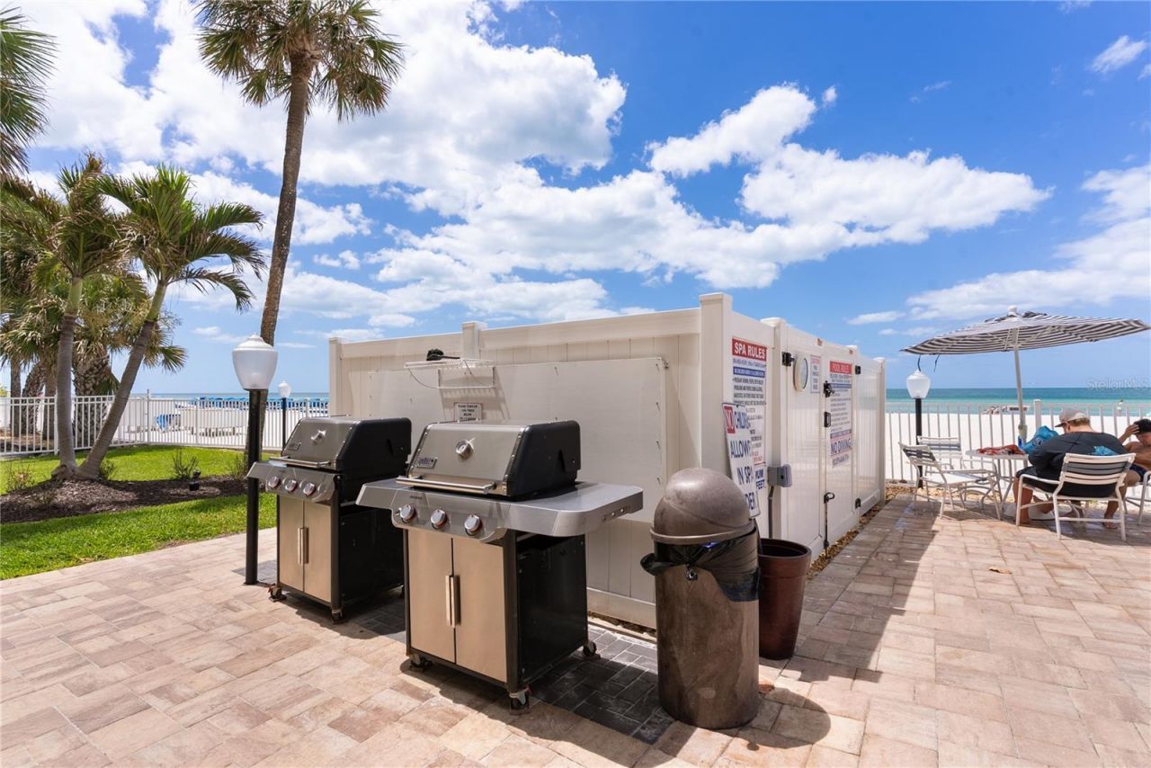 20040 Gulf Boulevard, Unit 402, Indian Rocks Beach, FL 33785 Photo