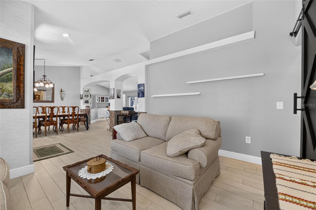 10313 Tarragon Drive, Riverview, FL 33569 Photo