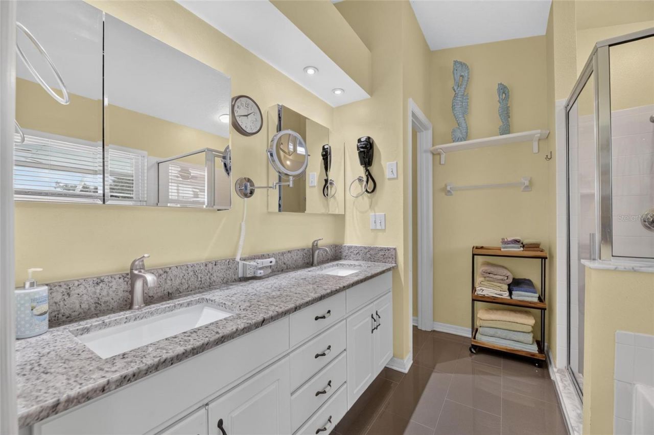 10313 Tarragon Drive, Riverview, FL 33569 Photo