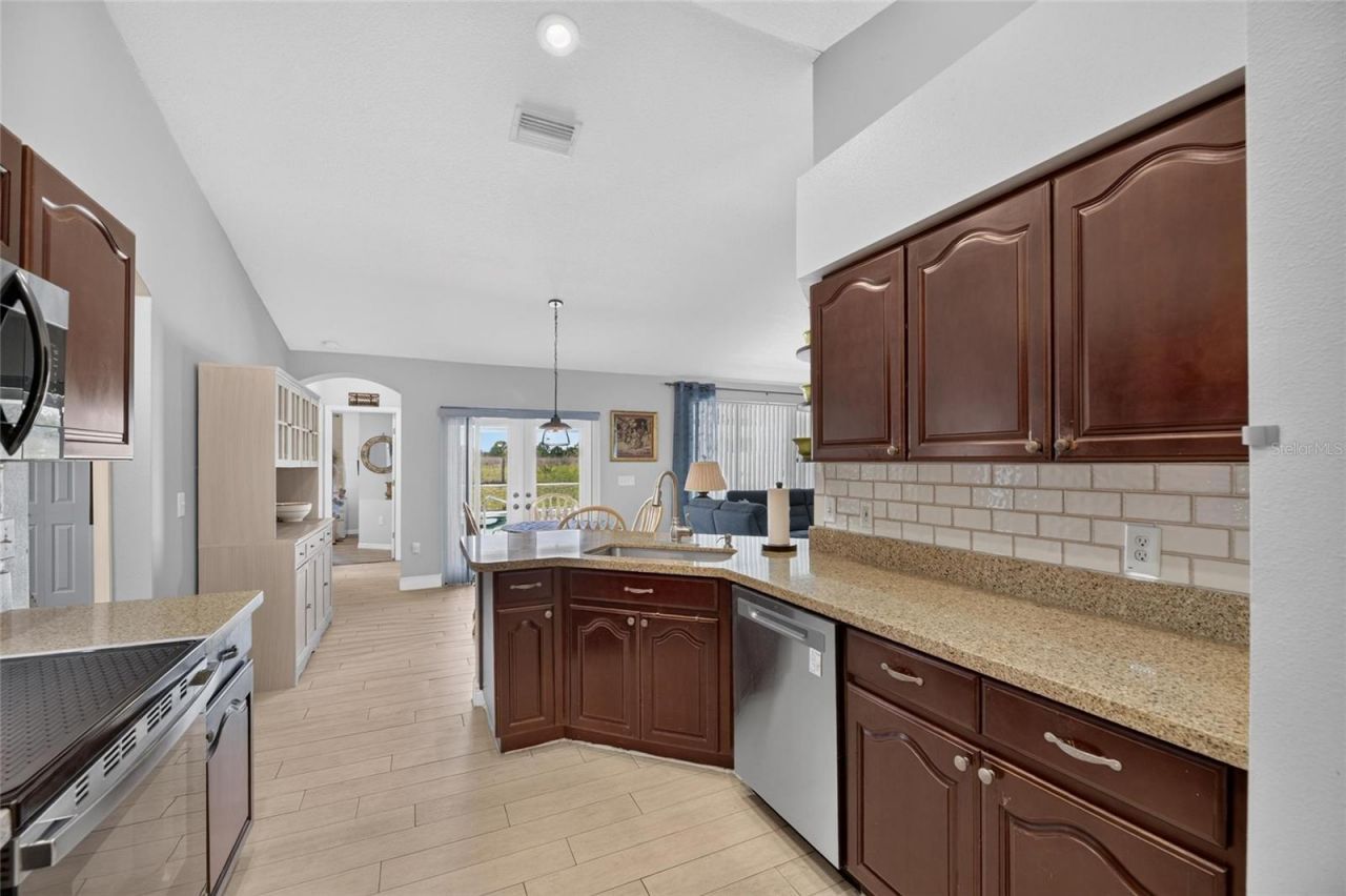 10313 Tarragon Drive, Riverview, FL 33569 Photo