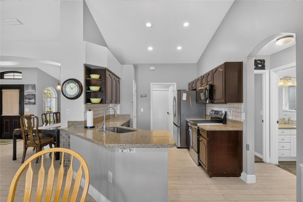 10313 Tarragon Drive, Riverview, FL 33569 Photo
