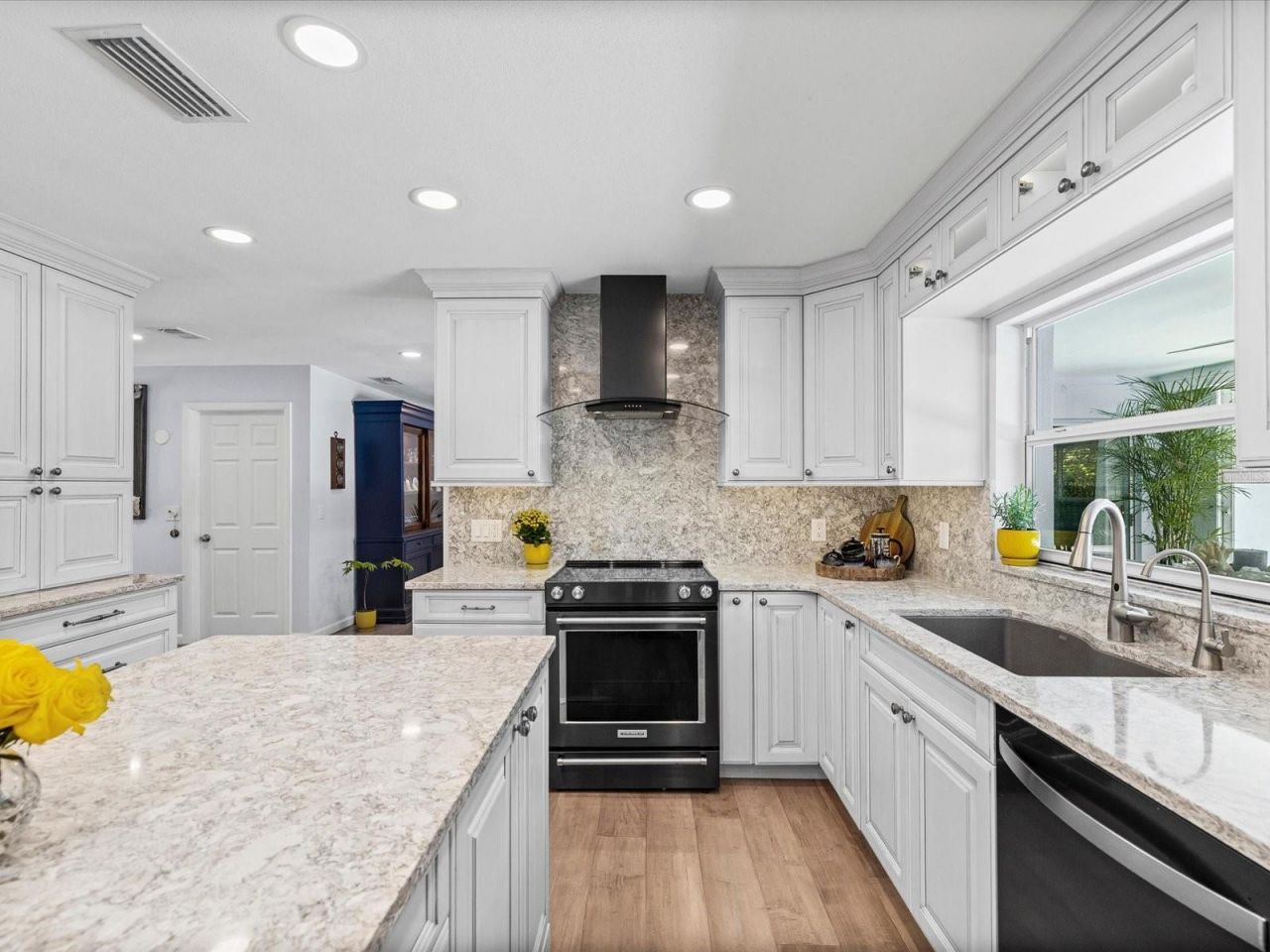 2285 Watrous Drive , Dunedin, FL 34698 Photo