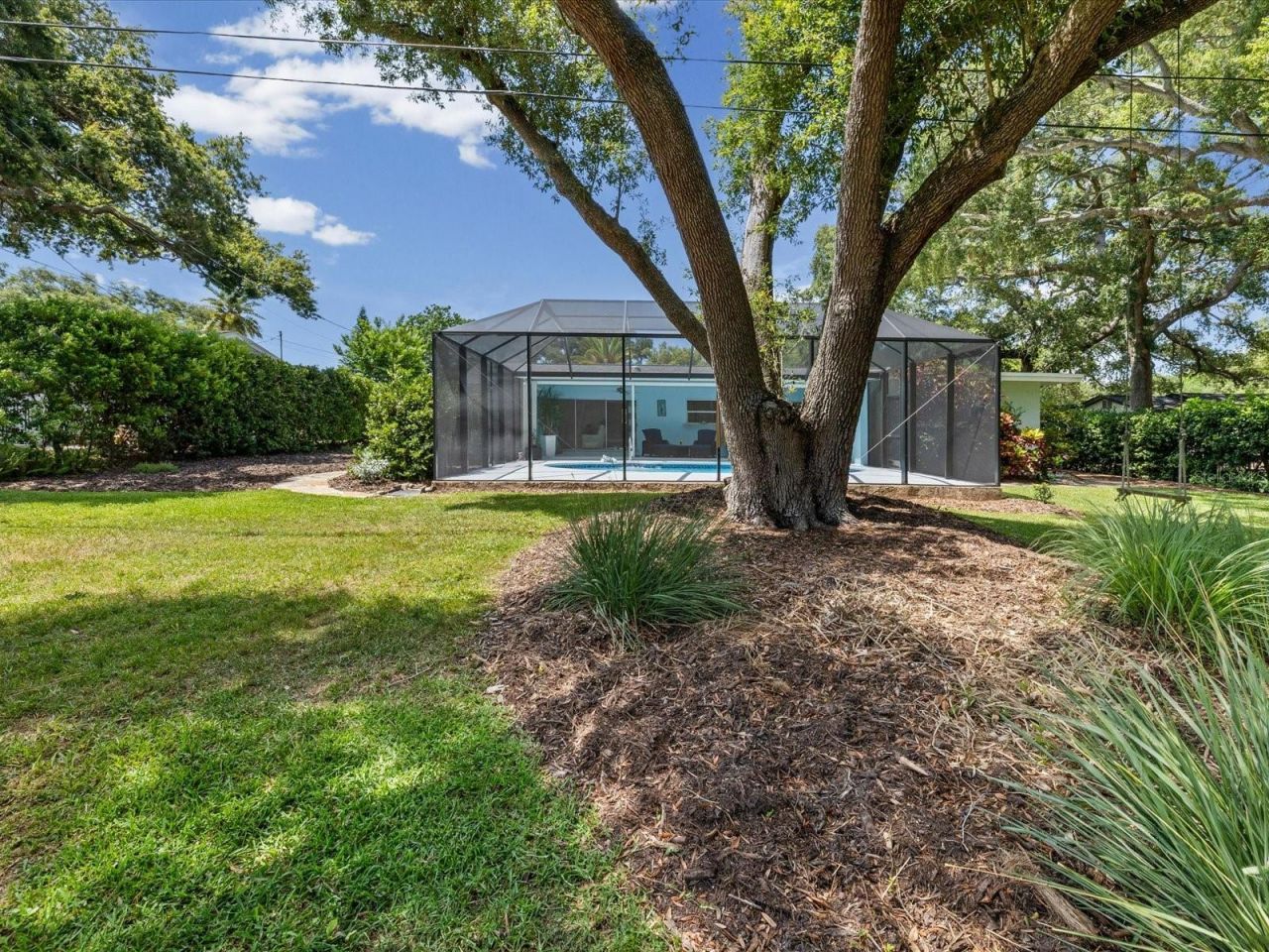 2285 Watrous Drive , Dunedin, FL 34698 Photo