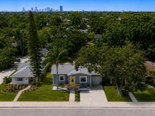 726 38TH AVENUE N, ST PETERSBURG, FL 33704