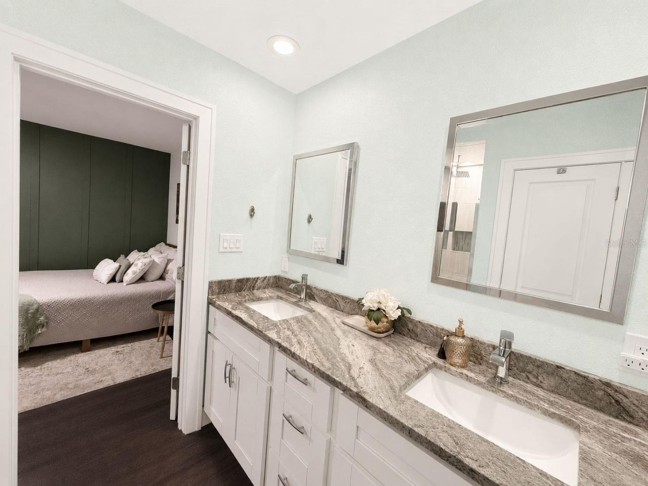 726 38th Avenue N, Saint Petersburg, FL 33704 Photo