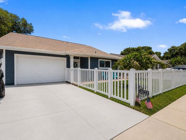 3122 WHISPERING DRIVE N, LARGO, FL 33771