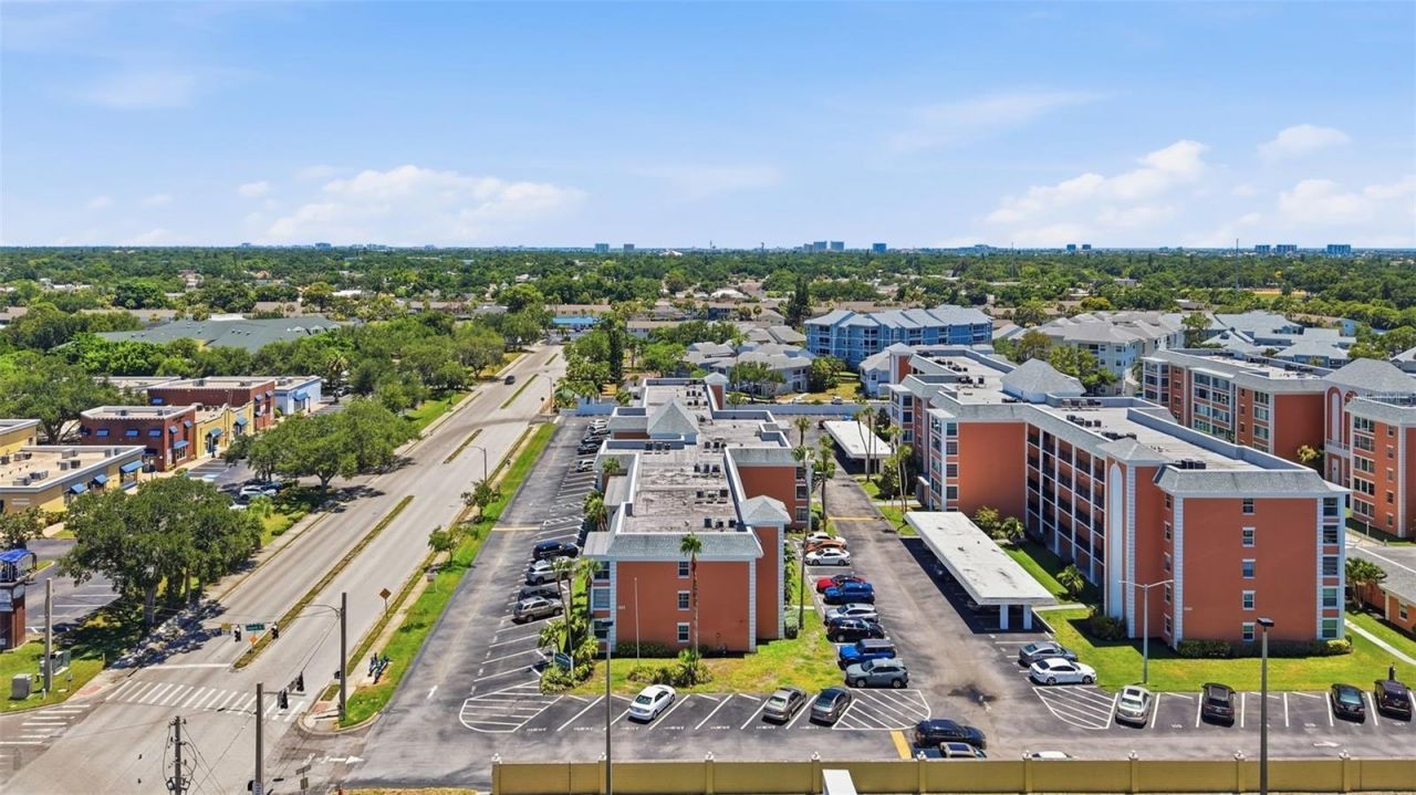 1900 68th Street N, Unit 205, Saint Petersburg, FL 33710 Photo