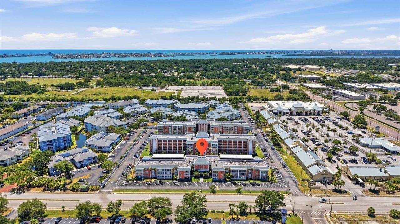 1900 68th Street N, Unit 205, Saint Petersburg, FL 33710 Photo