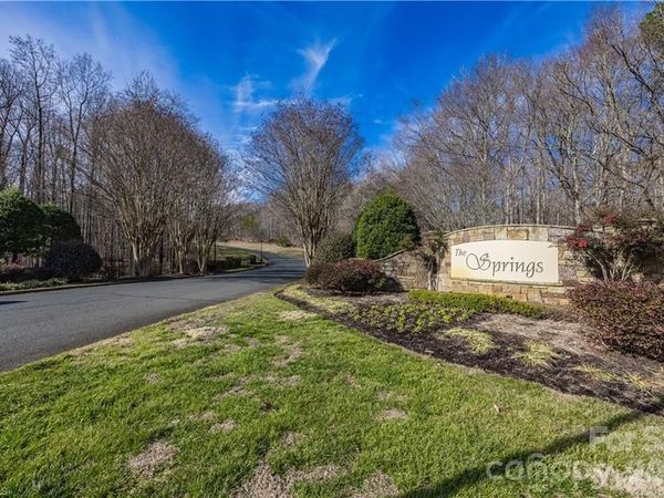 2066 Sierra Trace Road , Denton, NC 27239