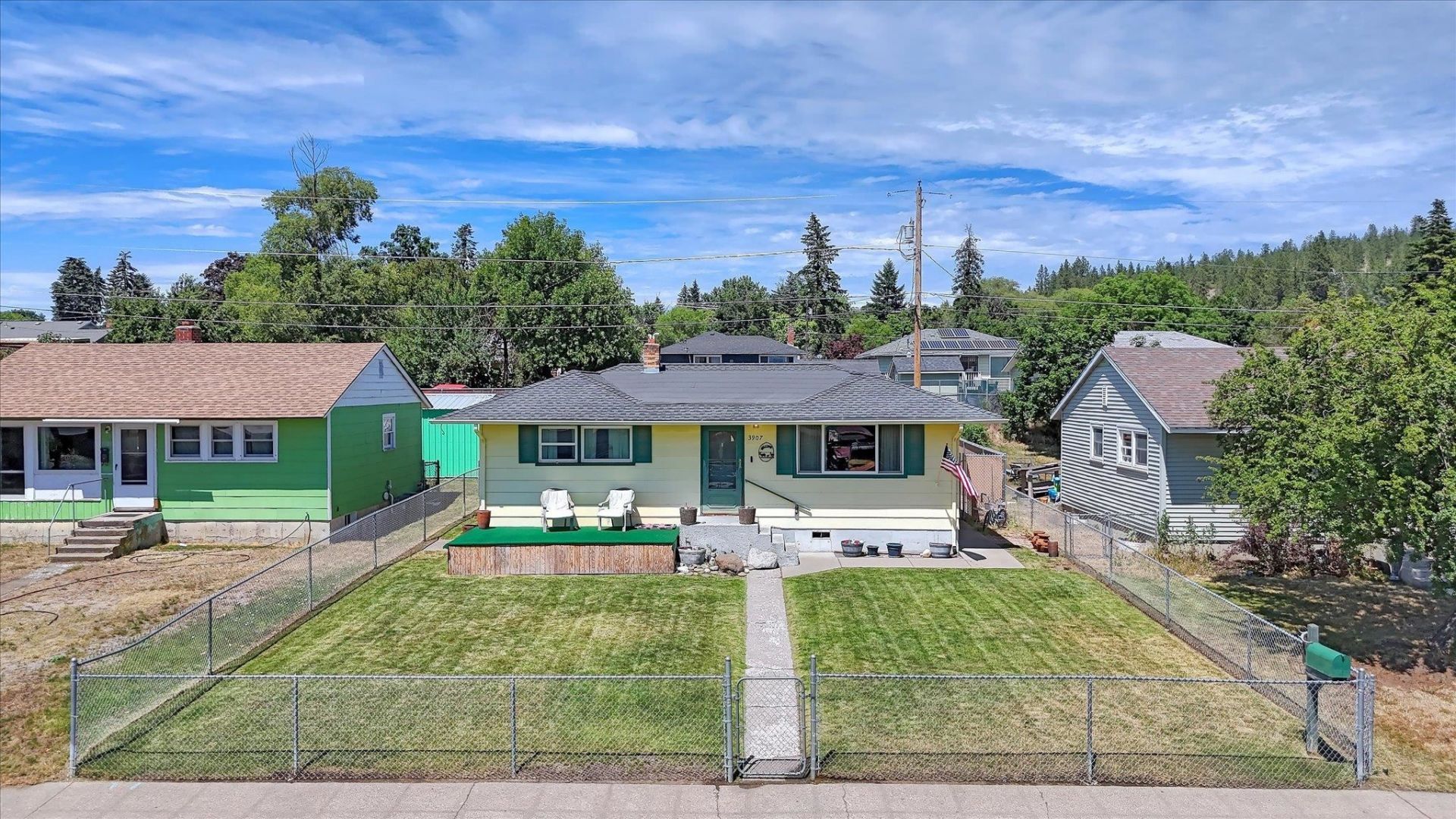 3907 E Cleveland Ave, Spokane, WA 99217 Main Photo