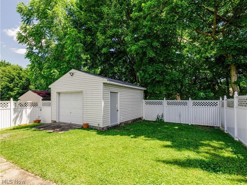 1177 Linden Avenue, Akron, OH 44310 Photo 15