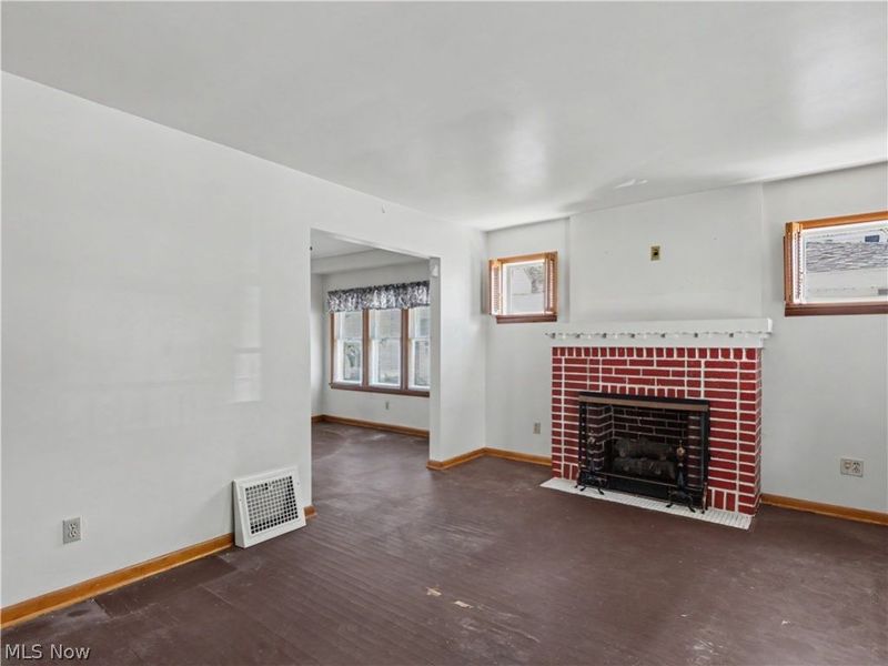 1177 Linden Avenue, Akron, OH 44310 Photo 3