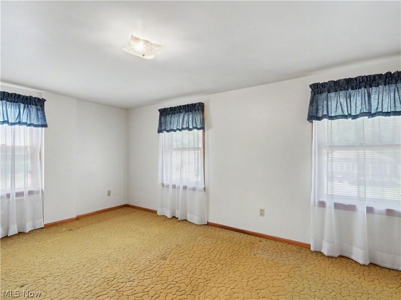 1177 Linden Avenue, Akron, OH 44310 Photo 9