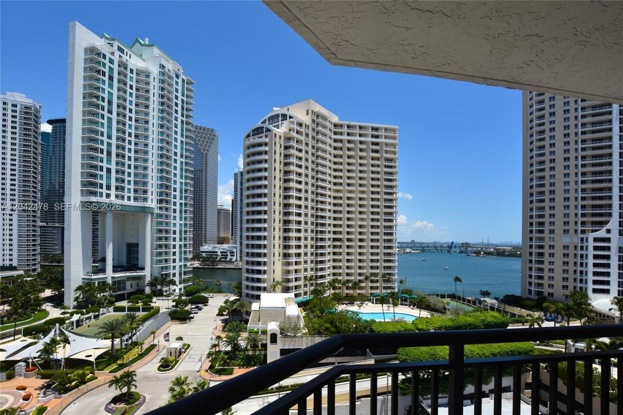 540 Brickell Key Dr , Unit 1513, Miami, FL 33131 Photo