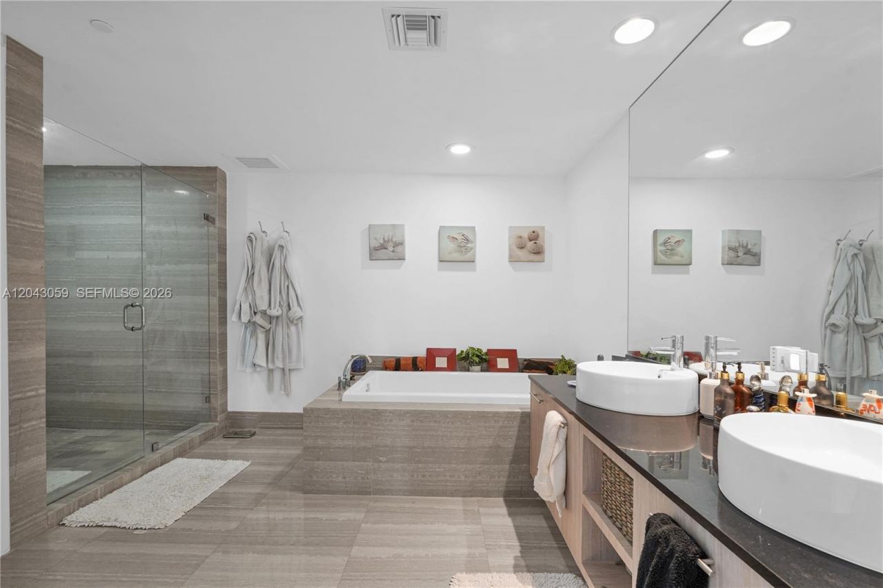 3951 S Ocean Dr , Unit 1901, Hollywood, FL 33019 Photo