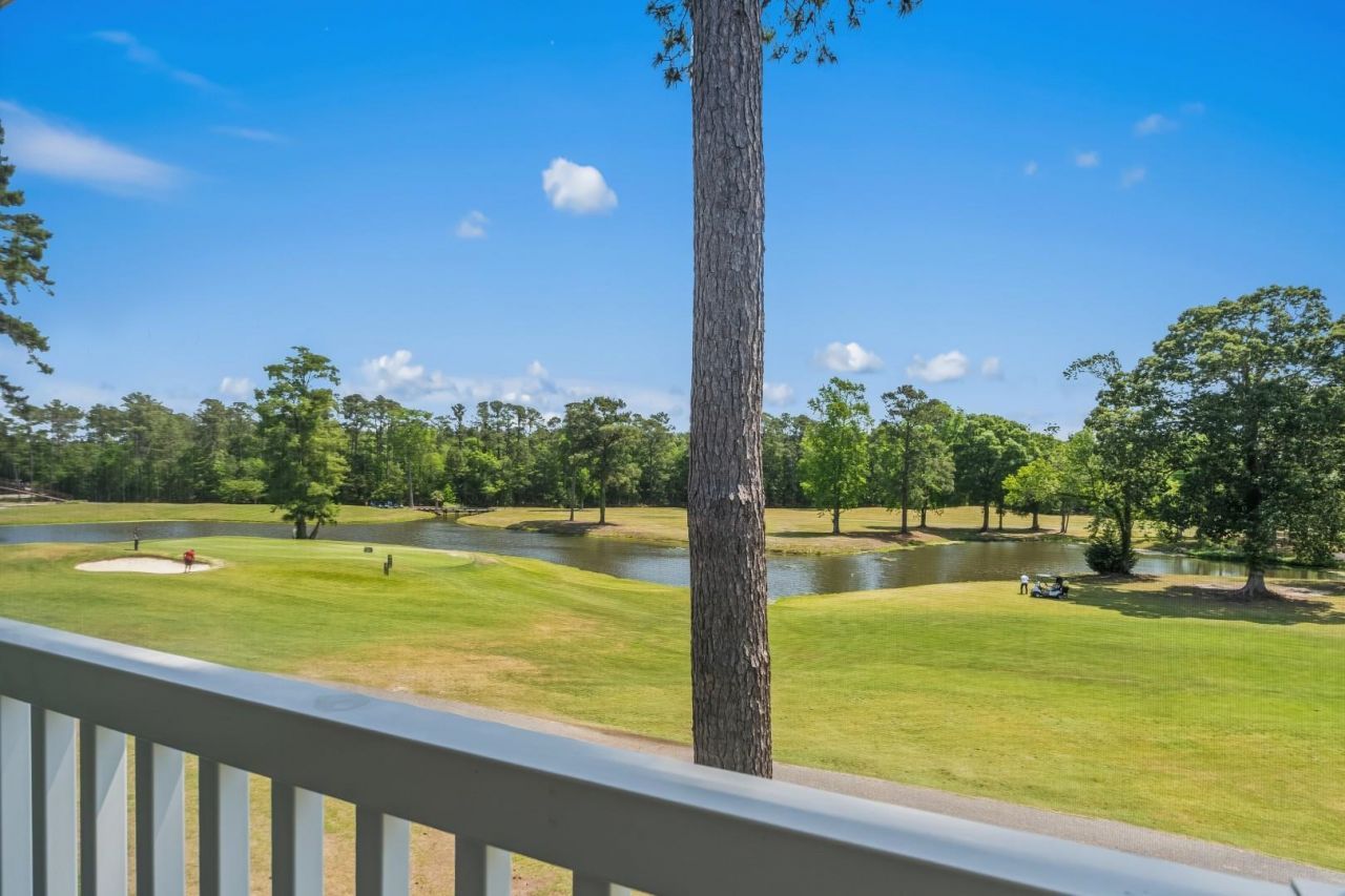 650 River Oaks Dr.  Photo 13