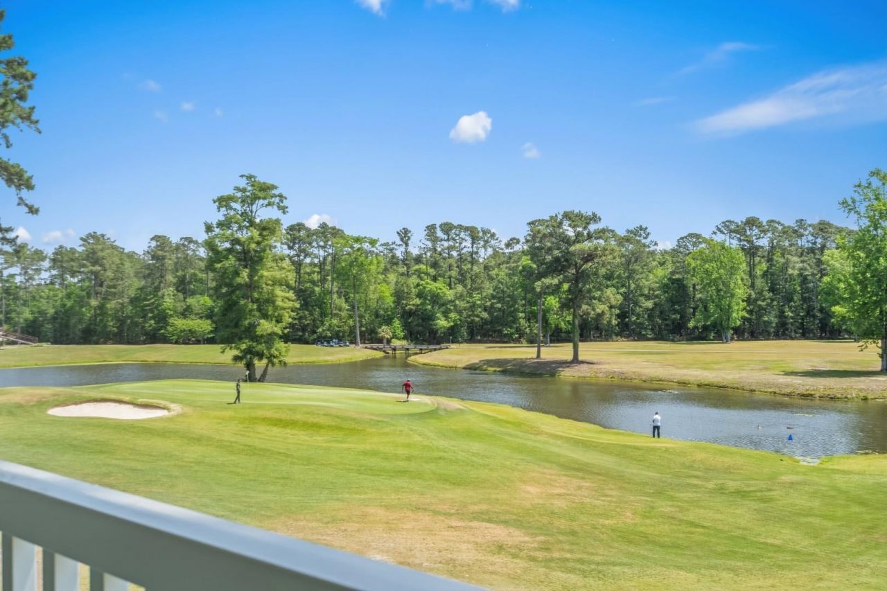 650 River Oaks Dr.  Photo 14