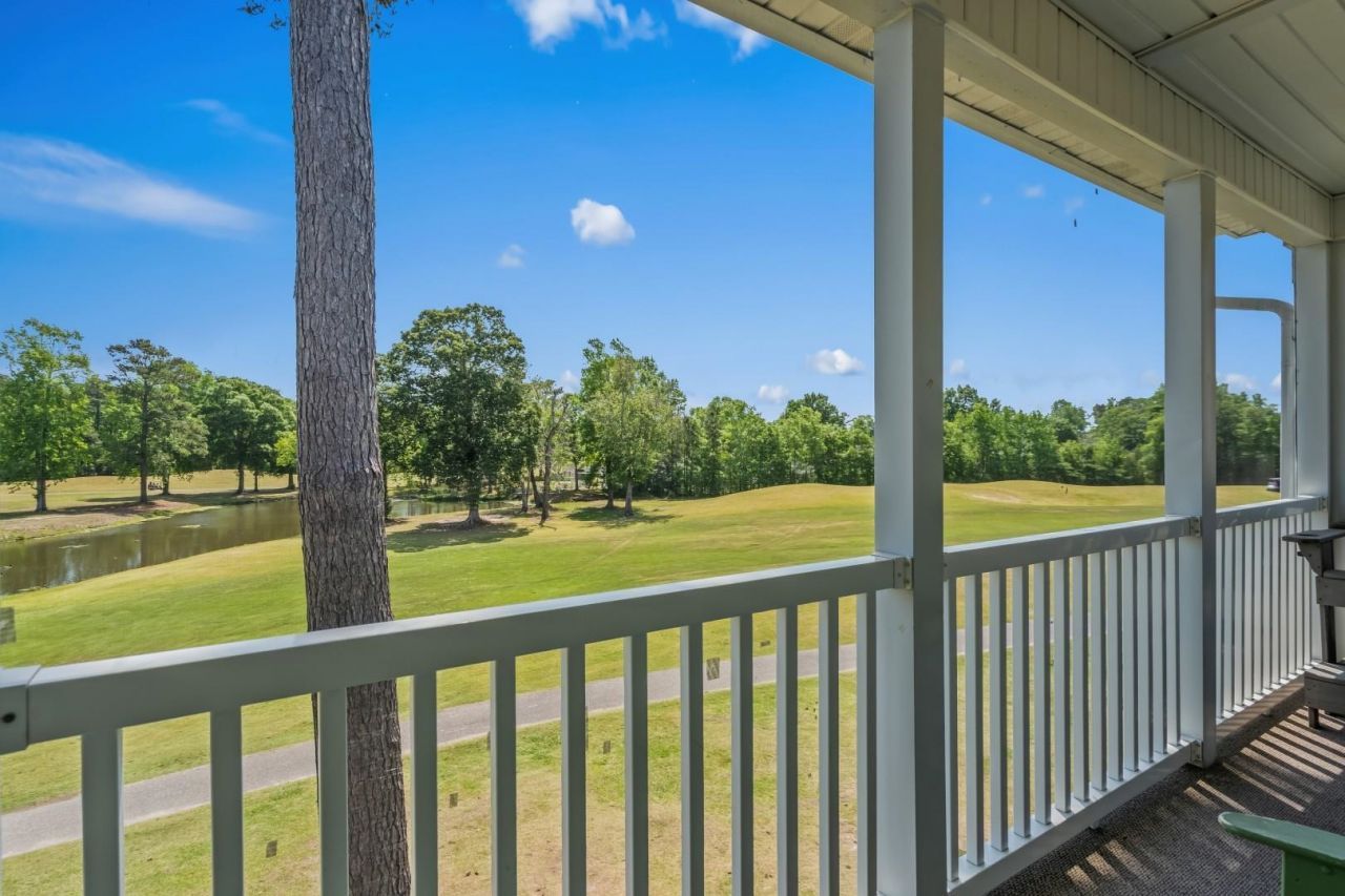 650 River Oaks Dr.  Photo 32