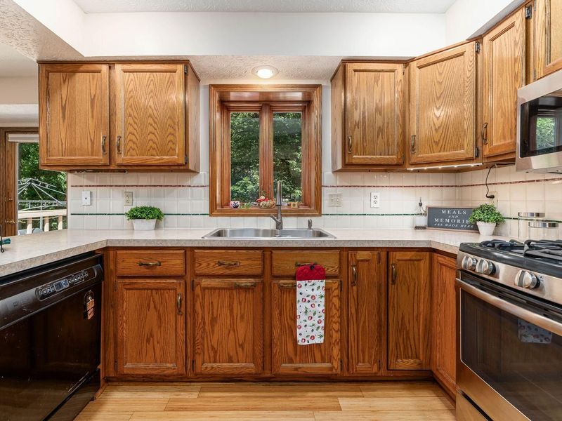 1130 Venetian Way, Gahanna, OH 43230 Photo 16