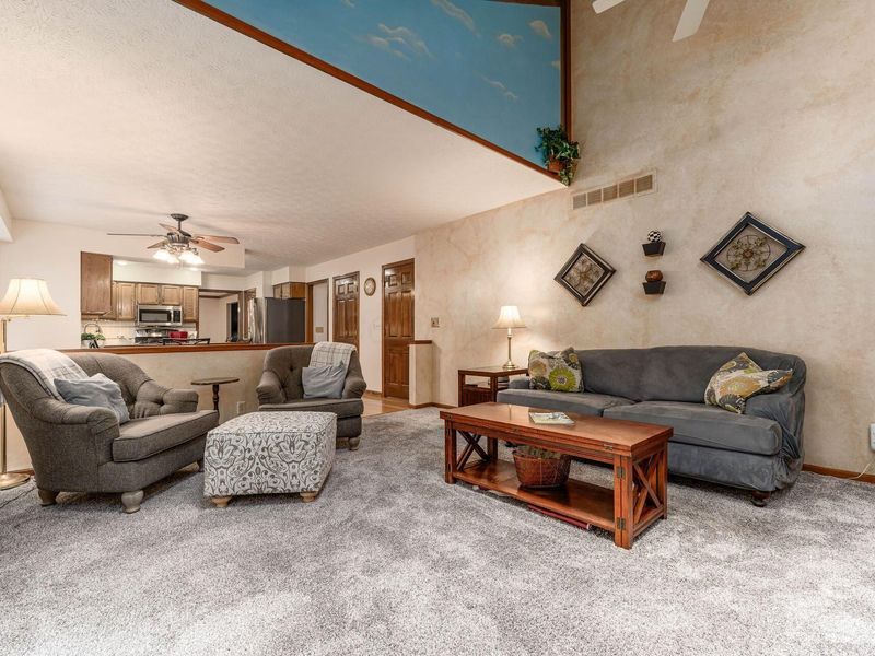 1130 Venetian Way, Gahanna, OH 43230 Photo 22