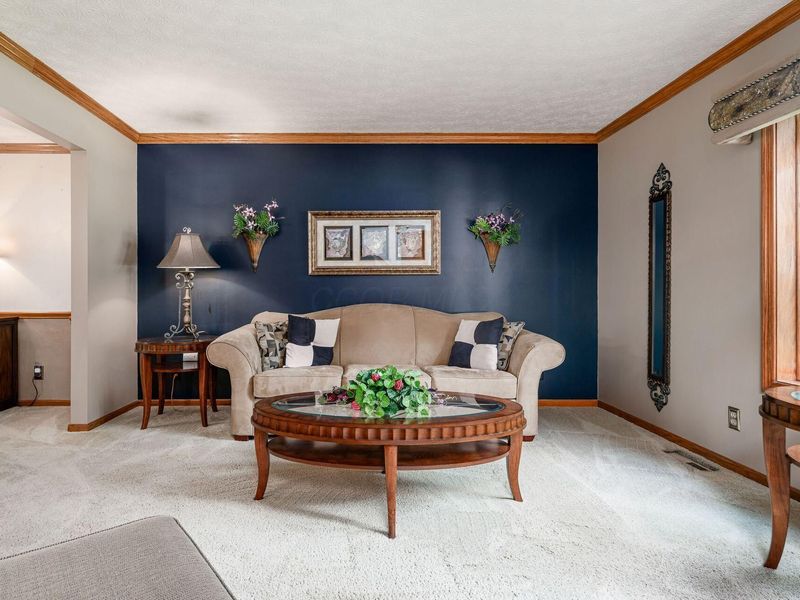 1130 Venetian Way, Gahanna, OH 43230 Photo 7