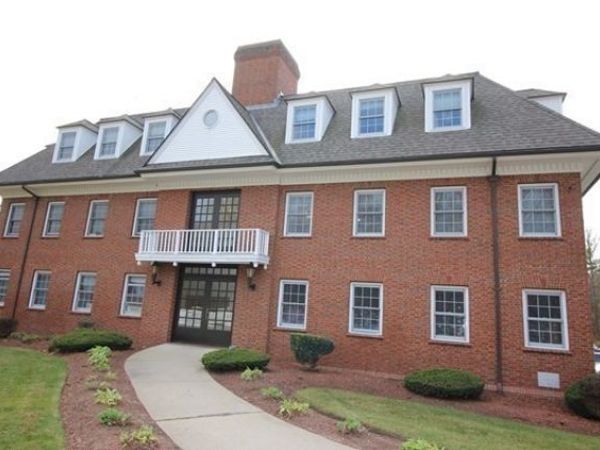 132 Tyngsboro Road, Unit 5, Chelmsford, MA 01863