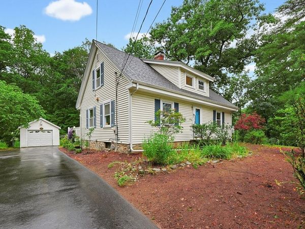 602 Elm St., Walpole, MA 02081