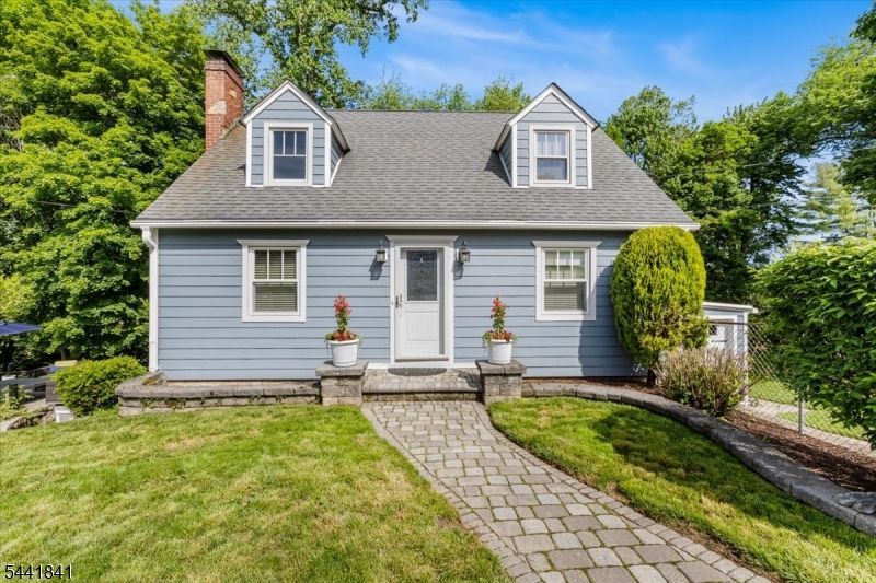 231 Sussex Ave, Andover, NJ 07860 Main Photo