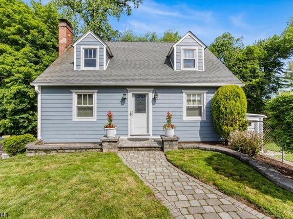 231 Sussex Ave, Andover, NJ 07860