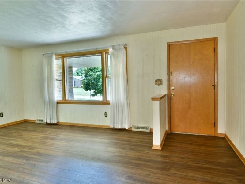 6662 Appleridge Drive, Youngstown, OH 44512 Photo 10