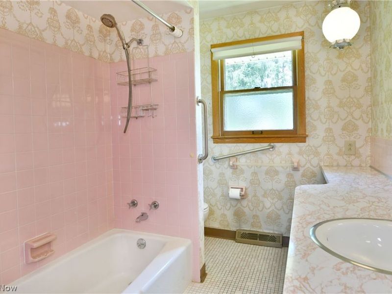 6662 Appleridge Drive, Youngstown, OH 44512 Photo 30