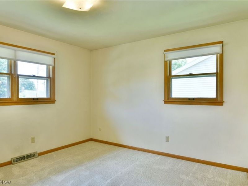 6662 Appleridge Drive, Youngstown, OH 44512 Photo 33