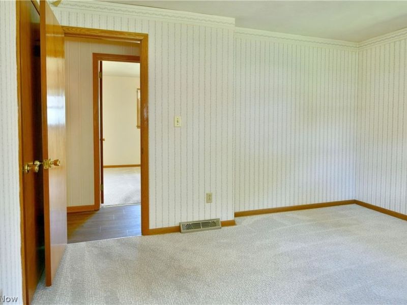 6662 Appleridge Drive, Youngstown, OH 44512 Photo 38