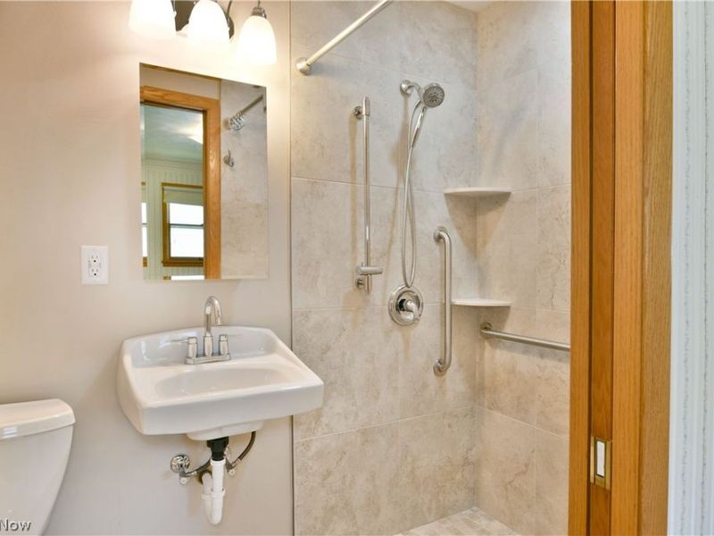 6662 Appleridge Drive, Youngstown, OH 44512 Photo 39