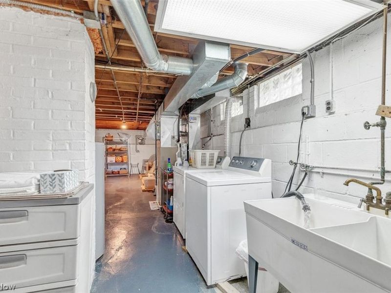 4085 W 58th Street, Cleveland, OH 44144 Photo 23