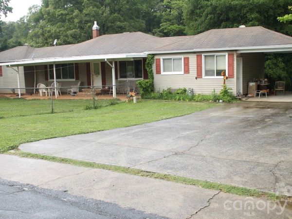 225 Ferstl Avenue , Belmont, NC 28012