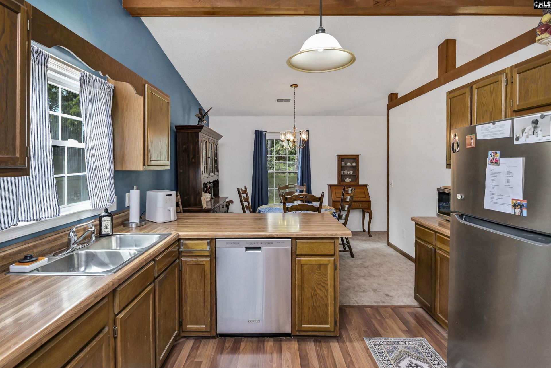 308 N Chateau Drive Photo 16