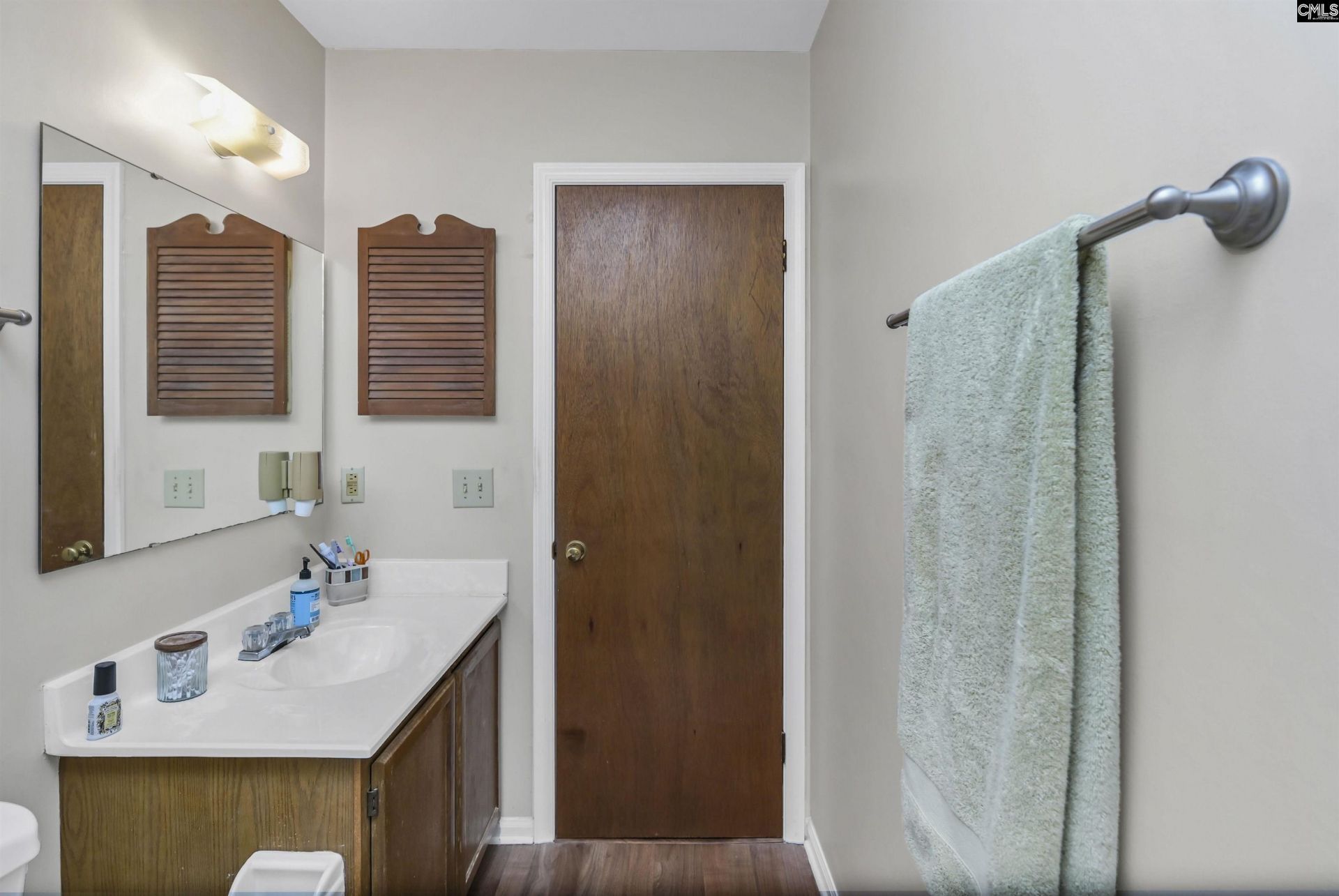 308 N Chateau Drive Photo 27