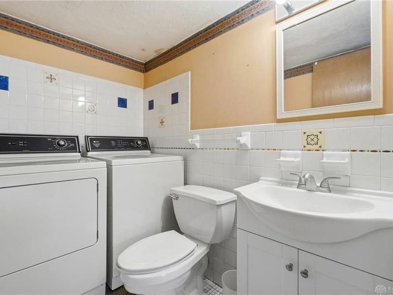 5611 E Coach, Unit D, Kettering, OH 45440 Photo 28