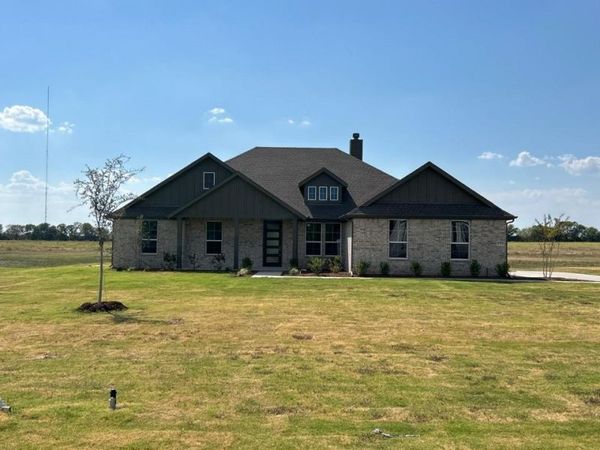 8707 County Road 623, Blue Ridge, TX 75424
