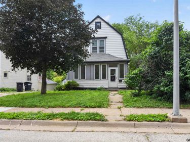 624 N 41st Street, Omaha, NE 68131
