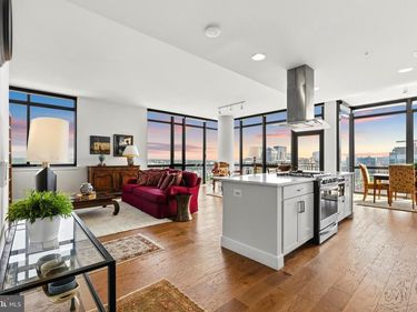2000 CLARENDON BOULEVARD, Unit 1105, ARLINGTON, VA 22201