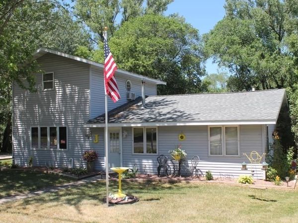 105 E Park Street, Montello, WI 53949