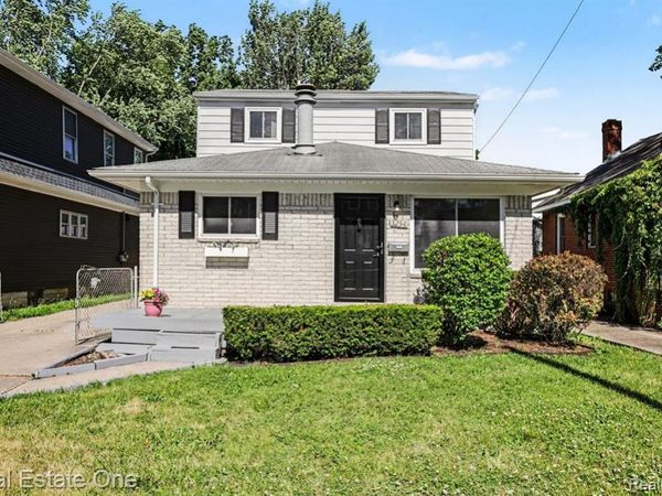 3254 Garden Avenue, Royal Oak, MI 48073