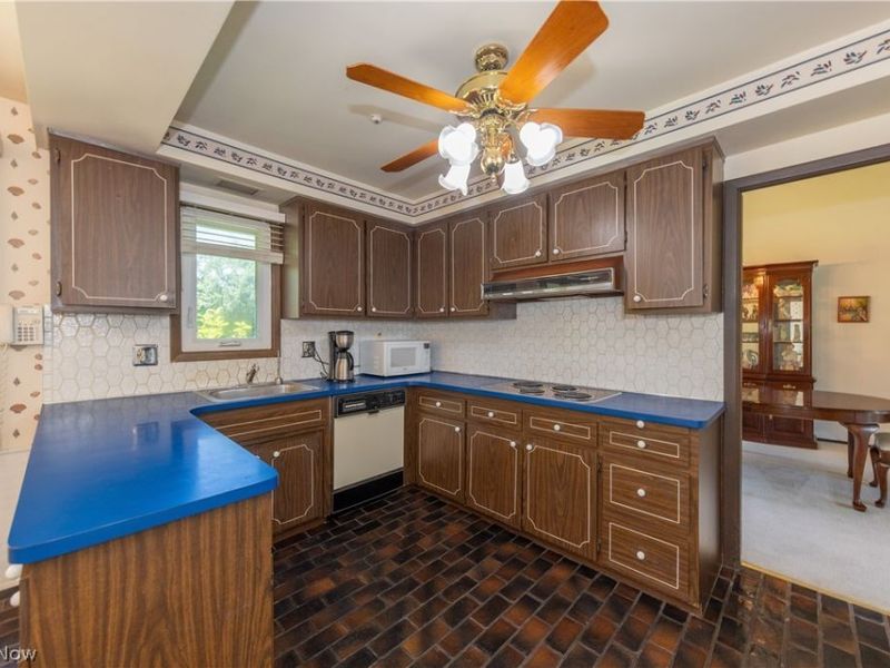24390 Fairmount Boulevard, Beachwood, OH 44122 Photo 11
