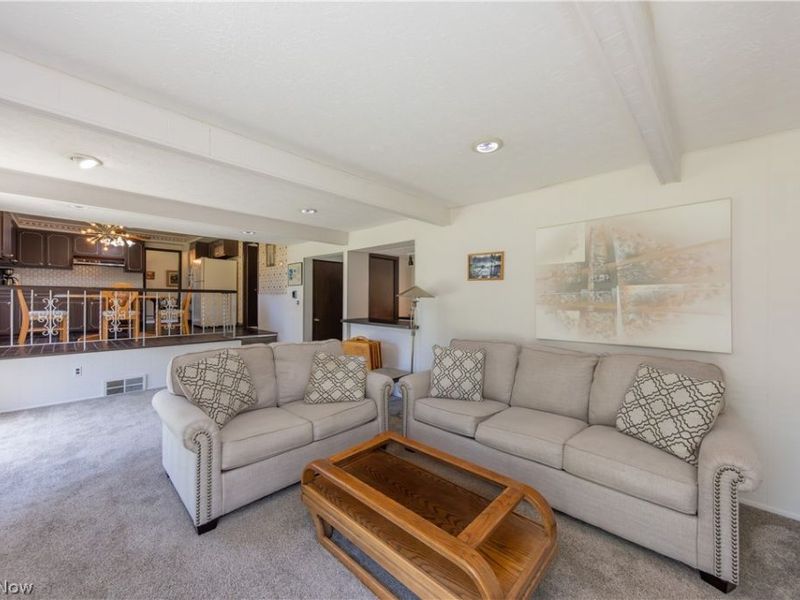 24390 Fairmount Boulevard, Beachwood, OH 44122 Photo 16