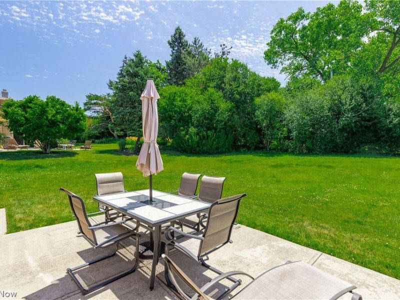 24390 Fairmount Boulevard, Beachwood, OH 44122 Photo 19