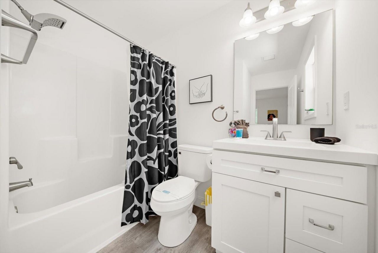 2375 Bahia Vista Street , Sarasota, FL 34239 Photo
