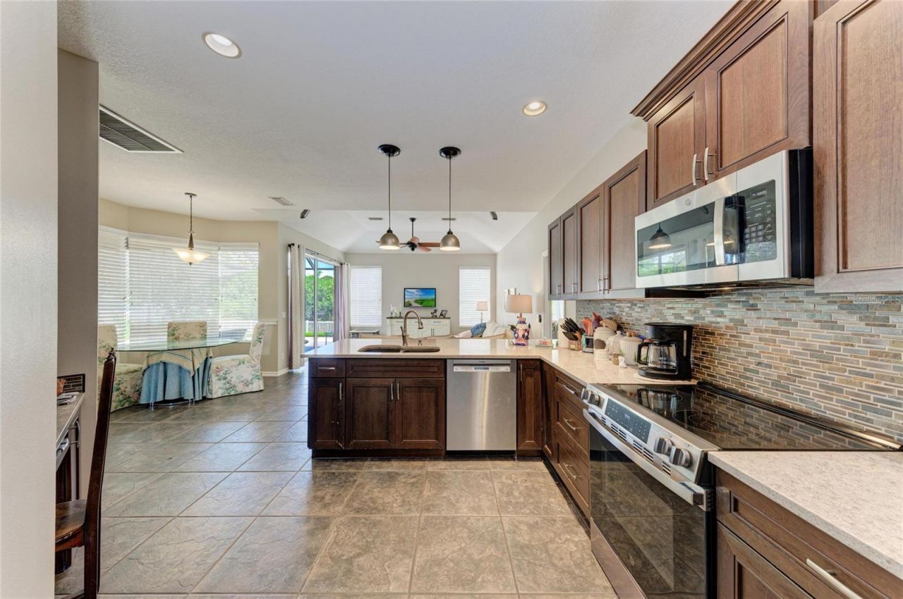 10918 Bullrush Terrace, Lakewood Ranch, FL 34202 Photo